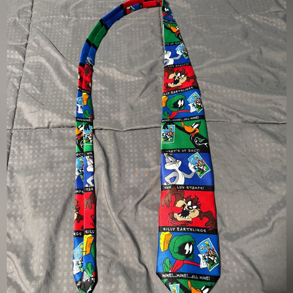 Vintage 1997 Looney Tunes Stamp Collection Men's Tie Bugs Bunny Tweety Bird